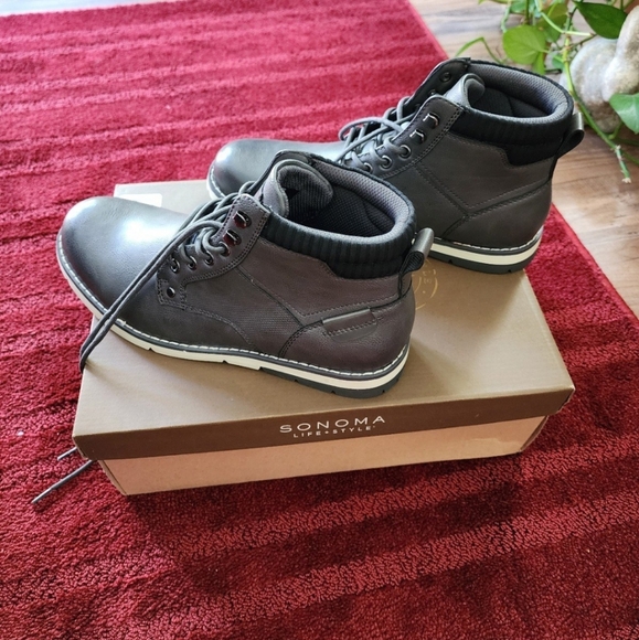 Sonoma Mens Boots size 10 - Picture 5 of 8